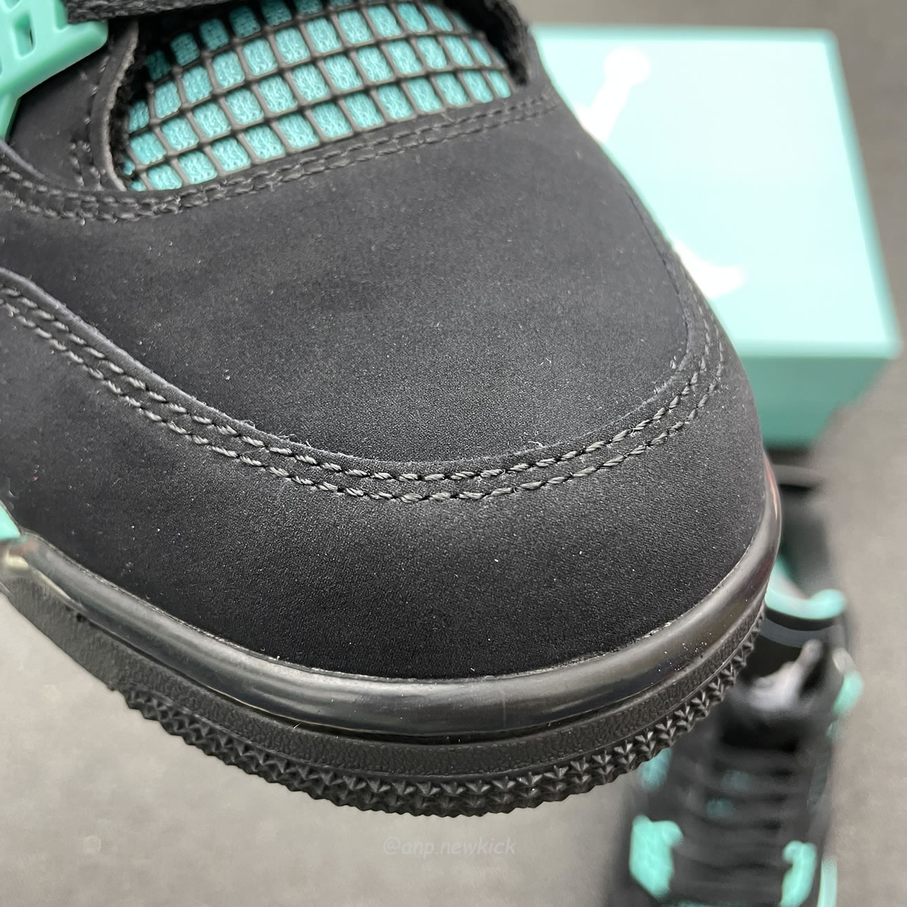 Air Jordan 4 Retro Tiffany Black Green (9) - www.newkick.vip